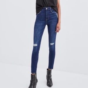 NEW Zara Woman Premium Knee Ripped Skinny Jeans